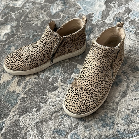 Coconuts by Matisse Shoes - Picture 2 of 4